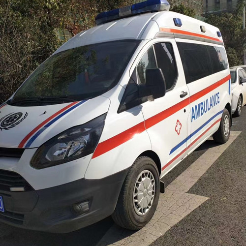 孙吴品质救护车出租,为您的健康出行负责