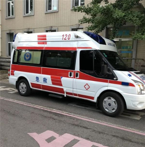 孙吴选择我们的救护车出租,开启安心转院之旅