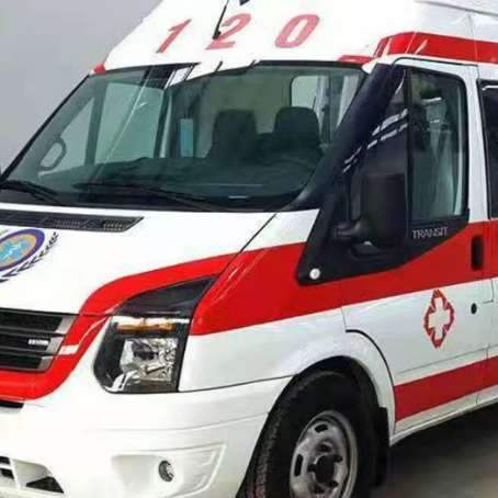 孙吴非急救护送病人转院租赁救护车的优缺点对比